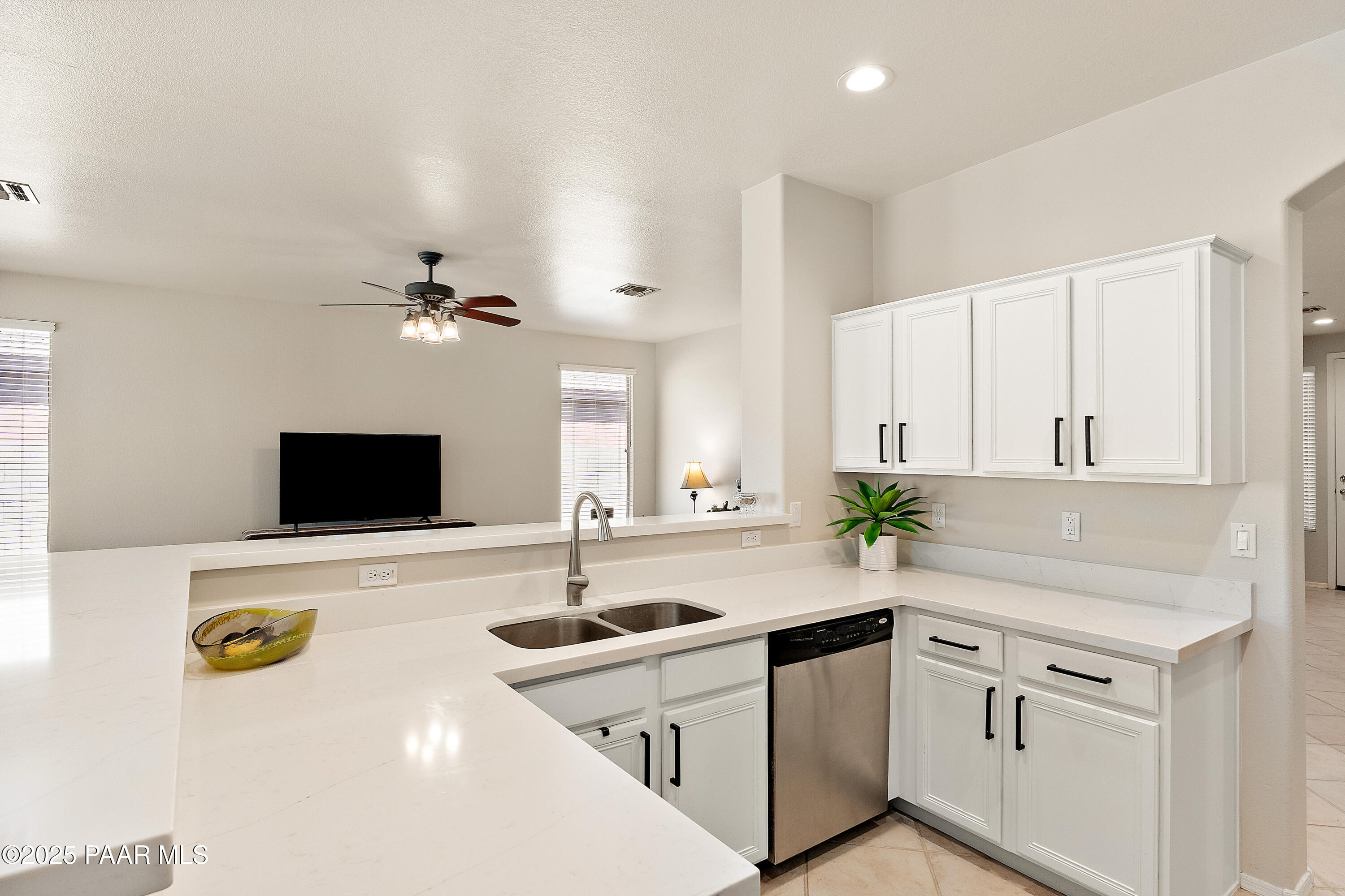 1819 W Deer Creek Road