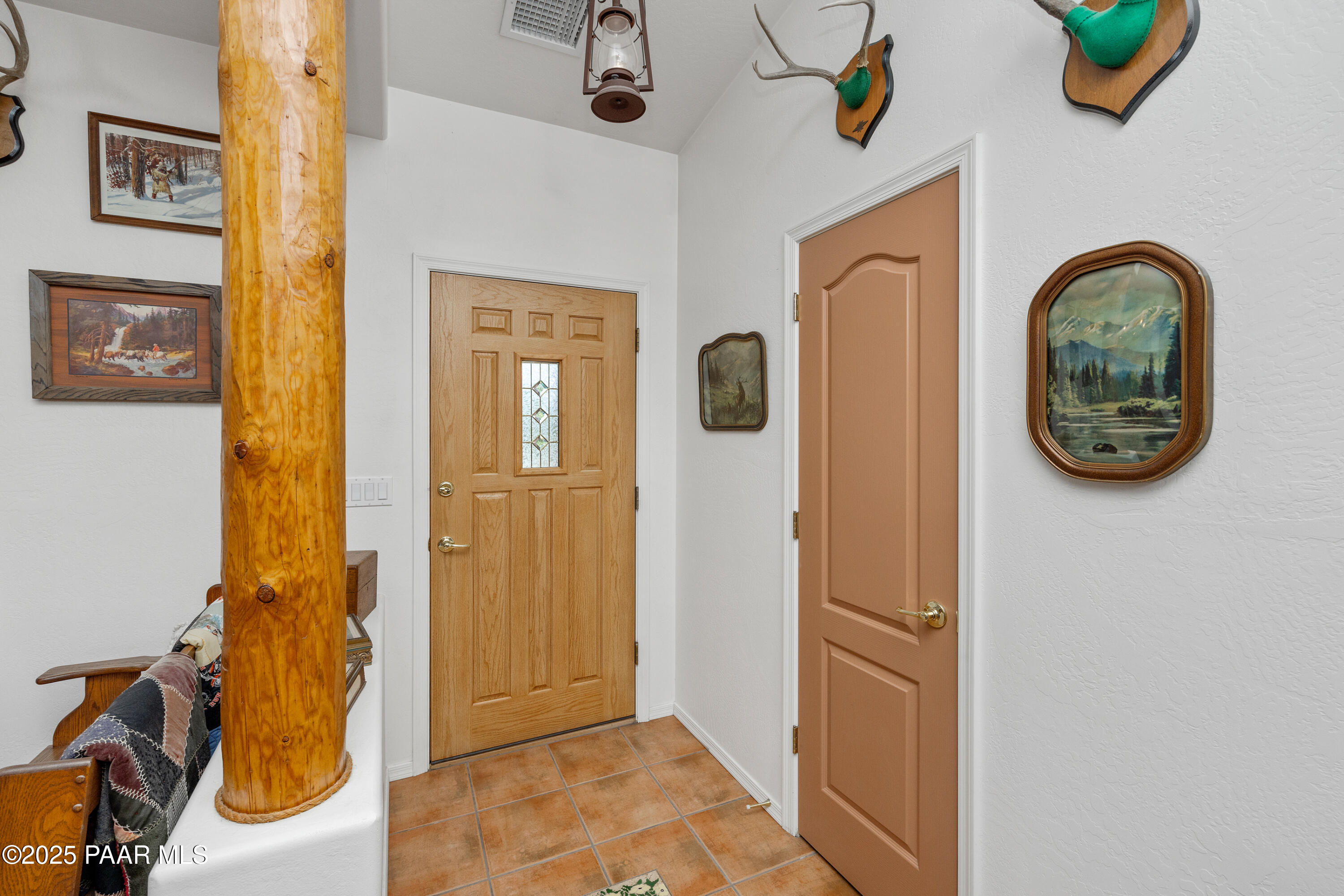 2605 W Bobwhite Lane