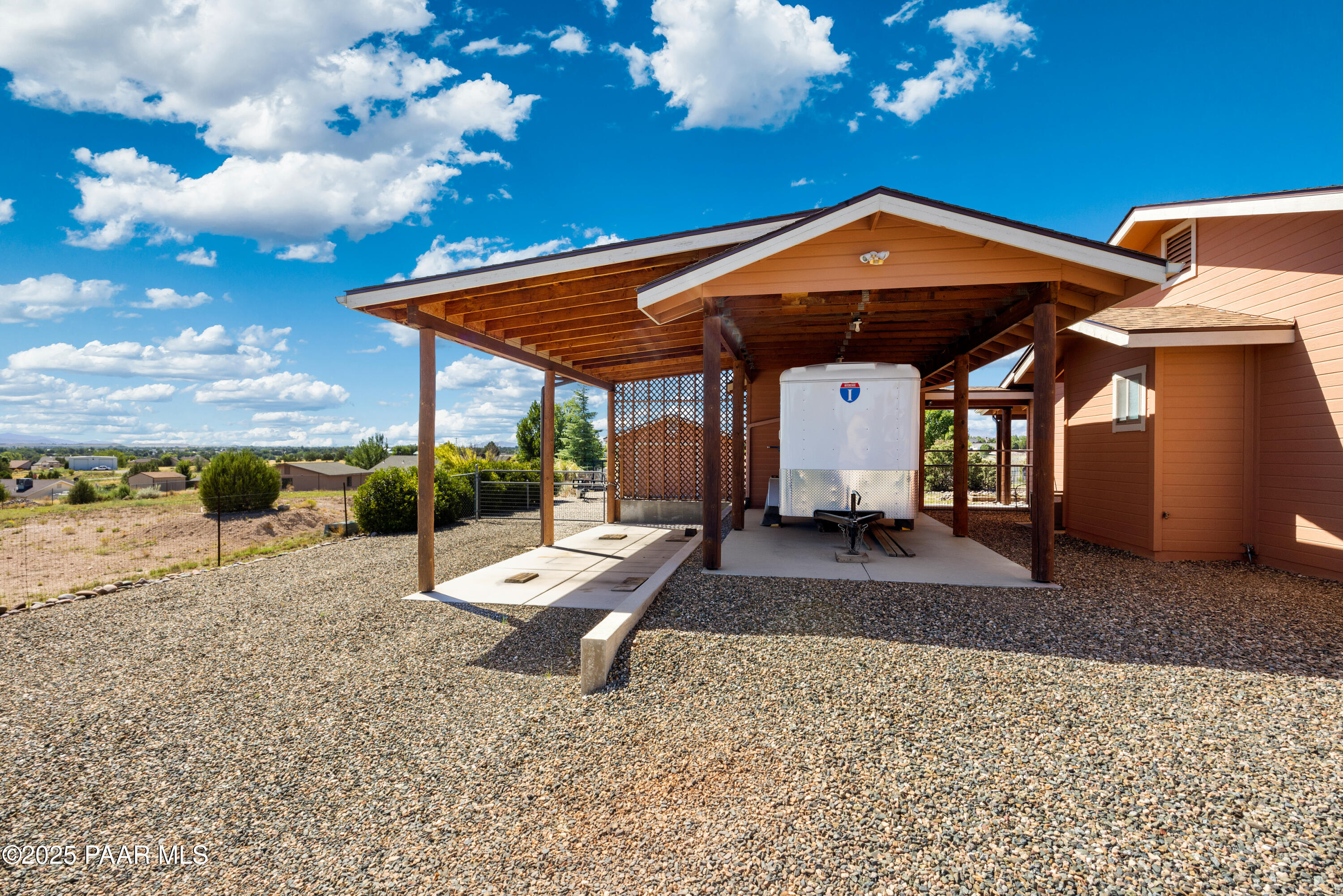 2605 W Bobwhite Lane