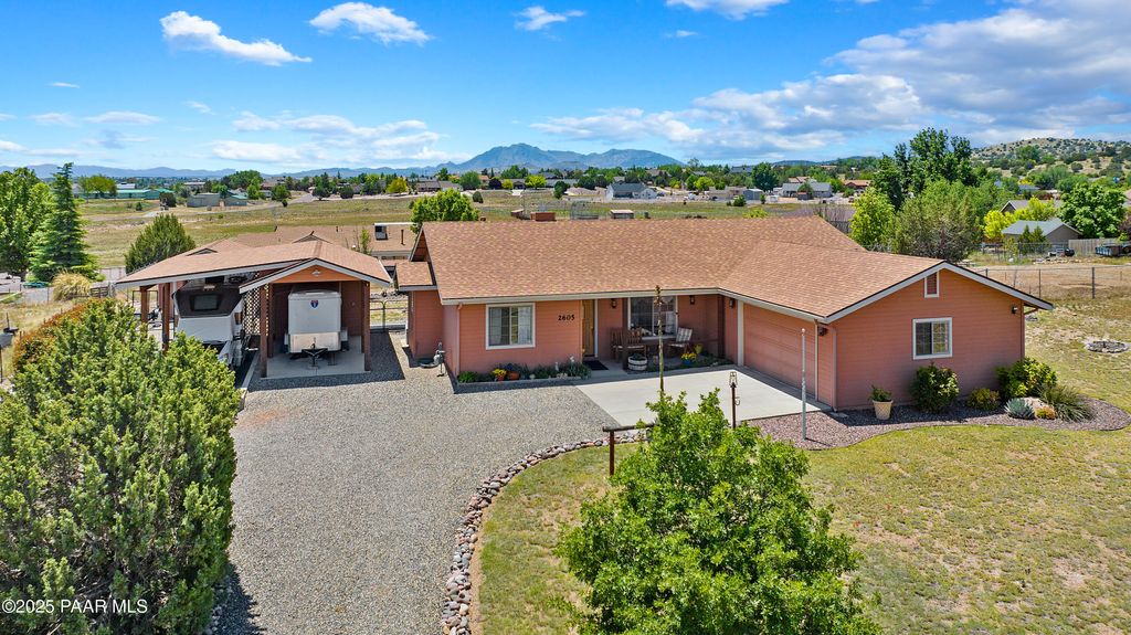 Photo of 2605 W Bobwhite Lane, Chino Valley, AZ 86323 (MLS # 1077364)