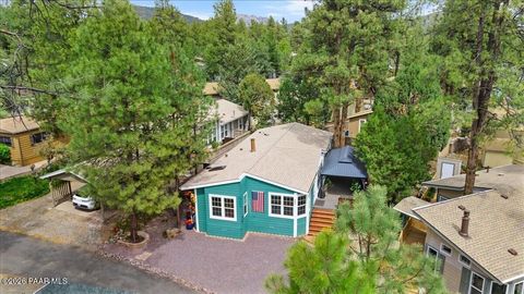 Photo of 121 Briar Street, Prescott, AZ 86305 (MLS # 1080945)