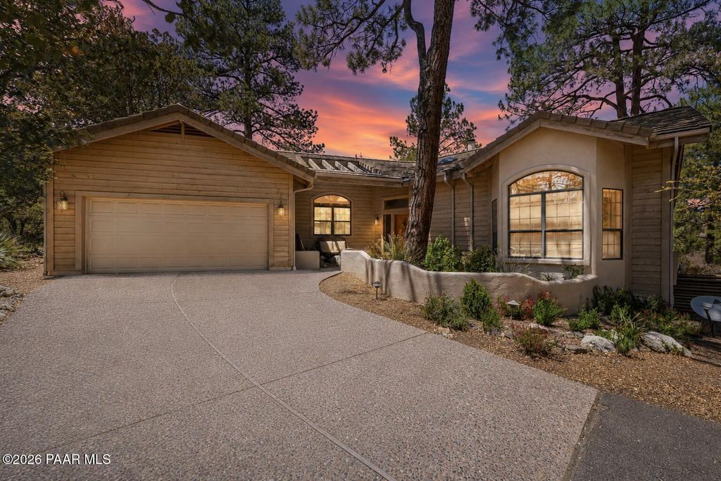 Photo of 1750 Cambridge DR, Prescott, AZ 86305 (MLS # 1081905)
