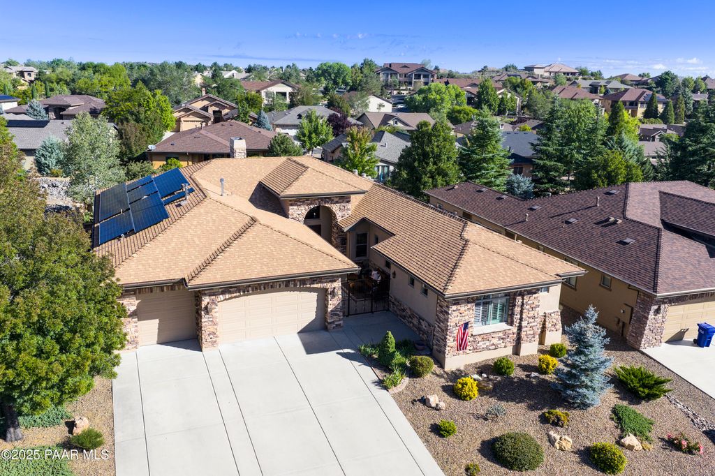 Photo of 422 Bloomingdale Drive, Prescott, AZ 86301 (MLS # 1076452)