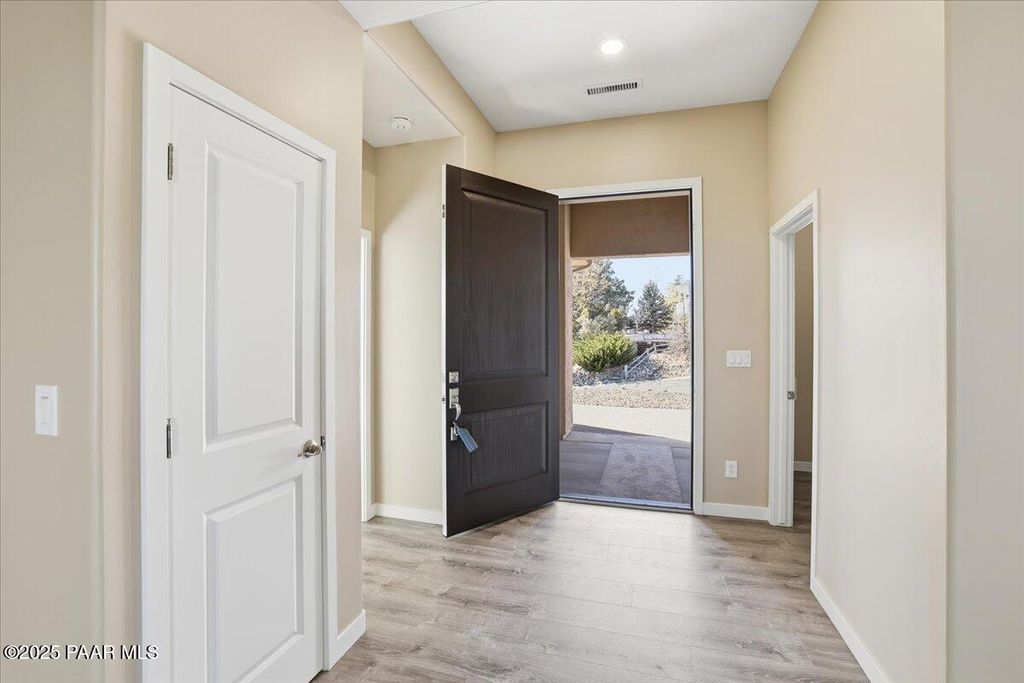 Photo of 1616 Satellite Court, Prescott, AZ 86301 (MLS # 1078118)