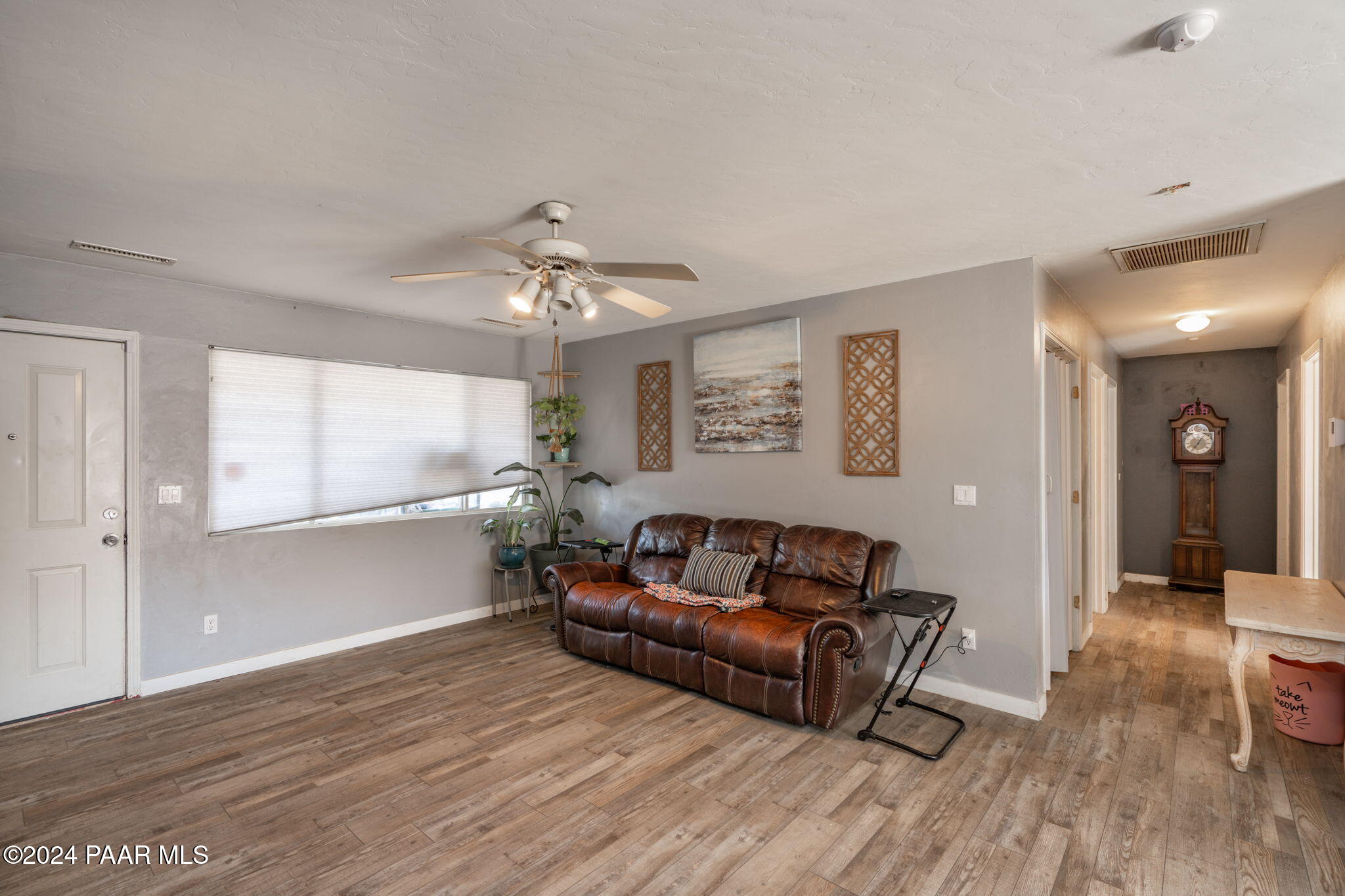 8843 Len Court