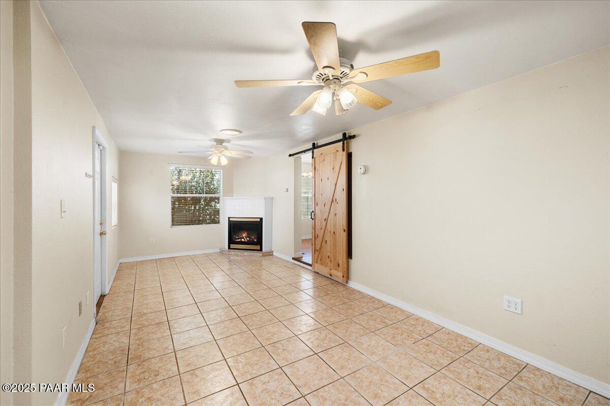 649 N Vermilion Drive