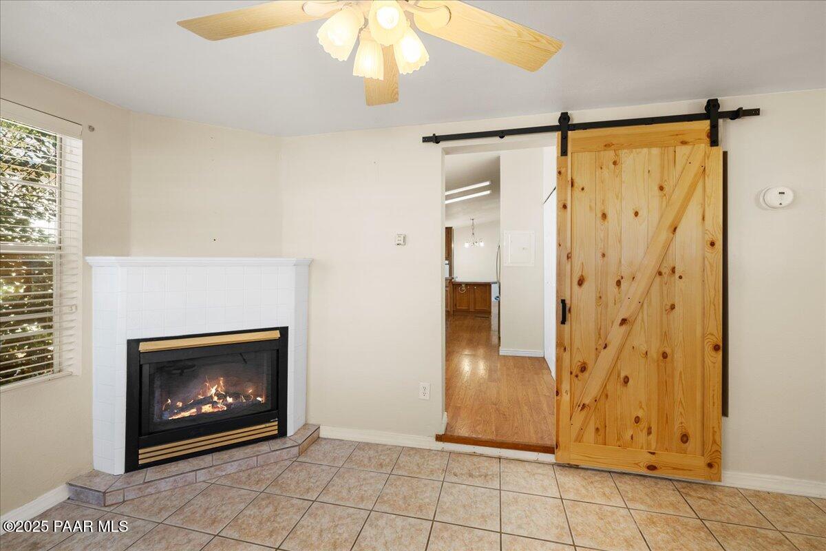 649 N Vermilion Drive