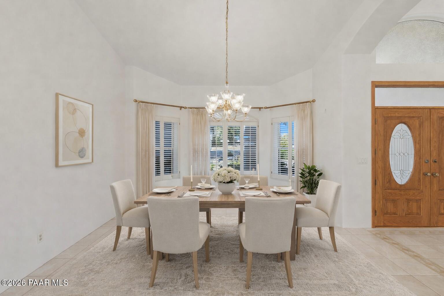 8875 N Valley Oak Drive