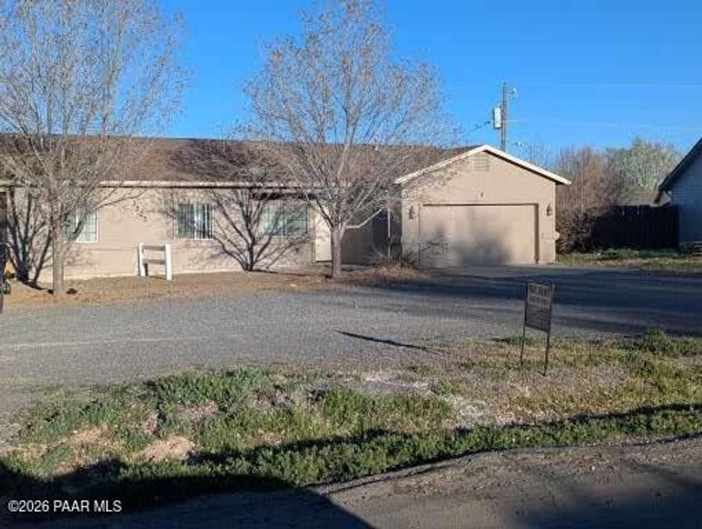 Photo of 3227 N Constance Drive #B, Prescott Valley, AZ 86314 (MLS # 1080277)
