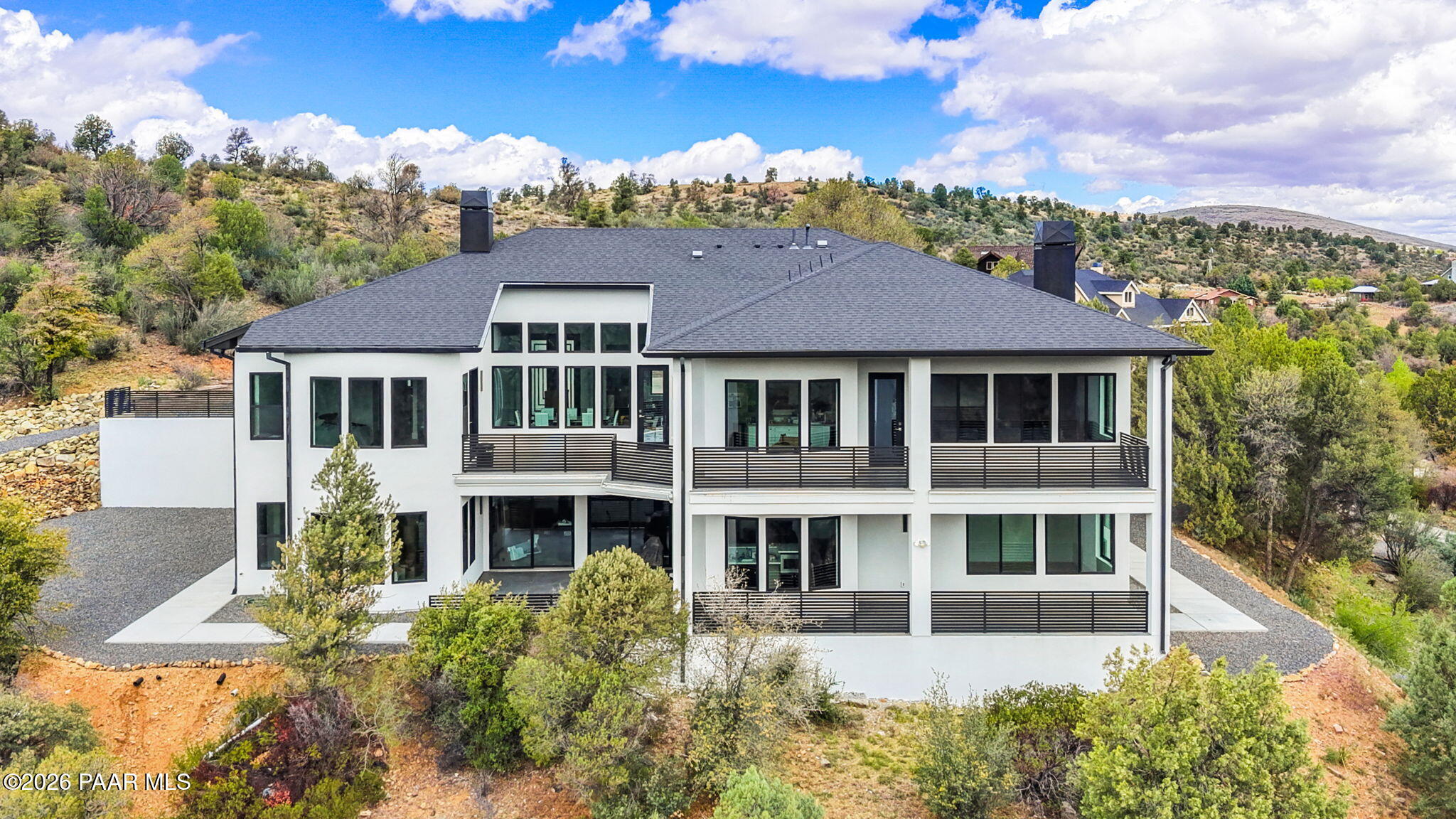 300 N Lynx Creek Road