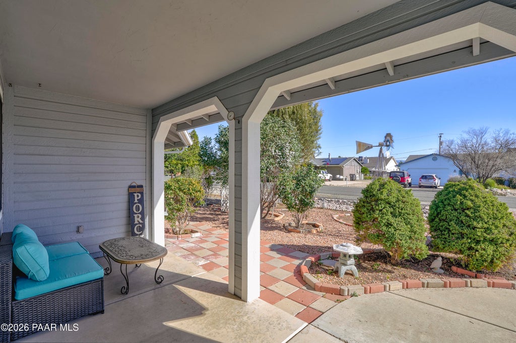 Photo of 4484 W Sauter Drive, Prescott Valley, AZ 86314 (MLS # 1086017)