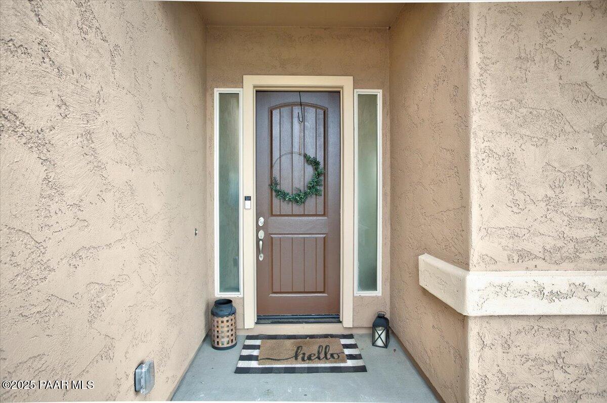 6051 Livingston Loop