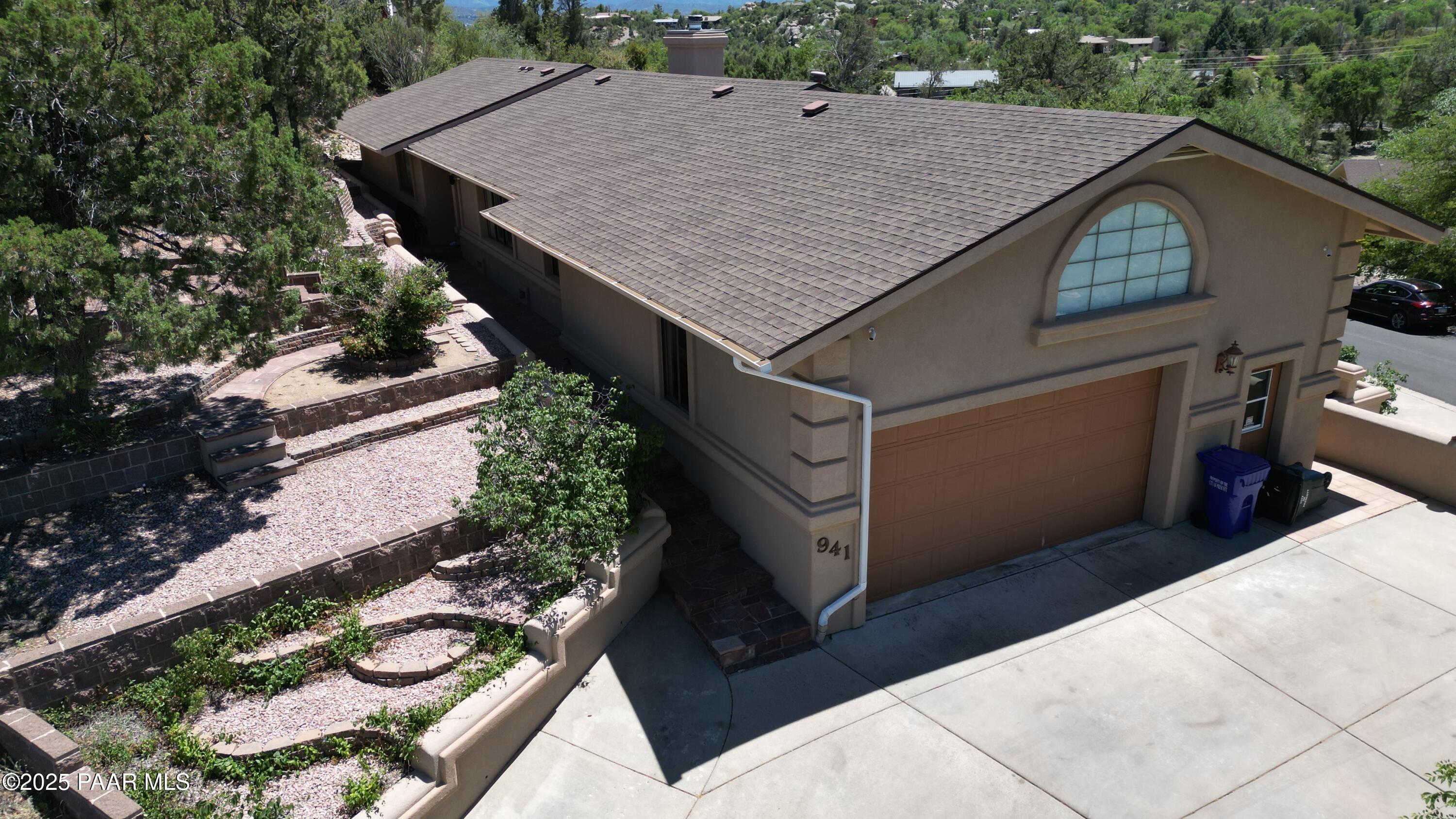 941 Custer Lane