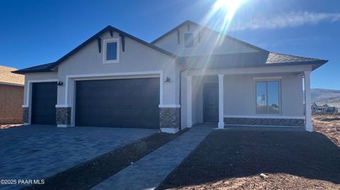 Photo of 3247 Iron King Circle, Prescott, AZ 86301 (MLS # 1078044)