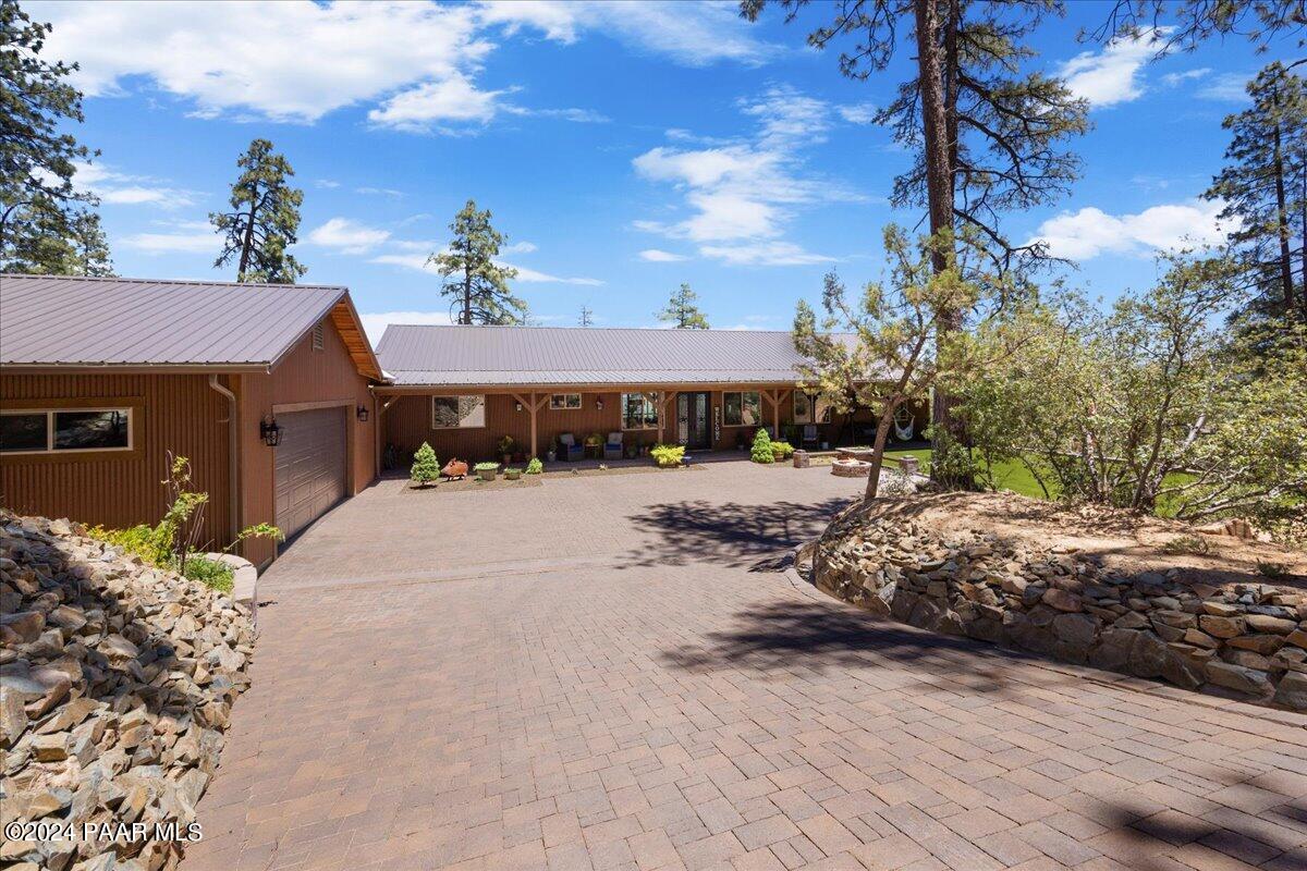 2750 W Vista Pines Trail