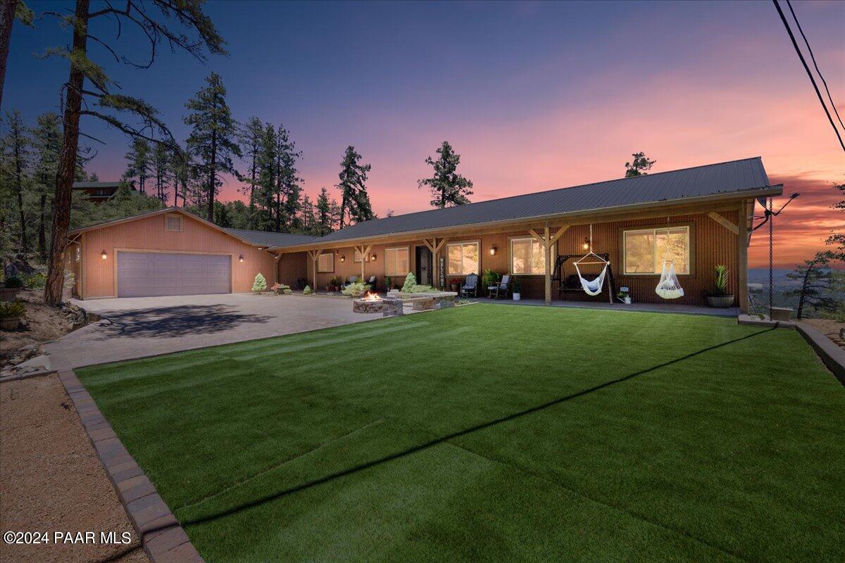 2750 W Vista Pines Trail