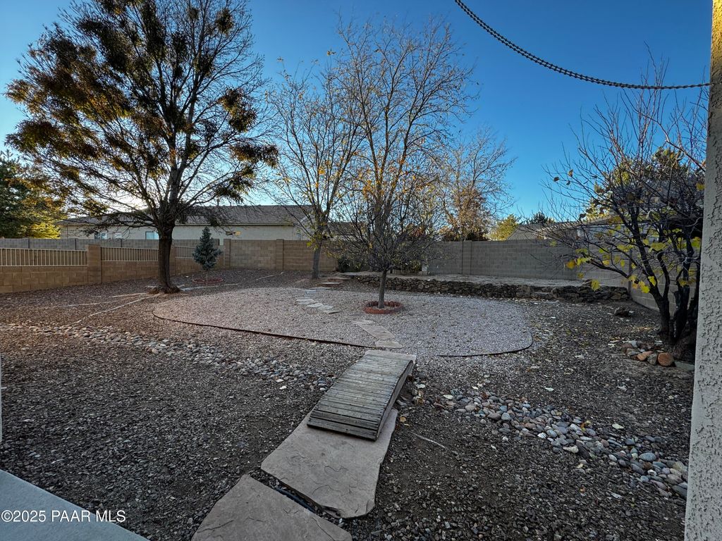 Photo of 5320 N Bremont Way, Prescott Valley, AZ 86314 (MLS # 1078207)