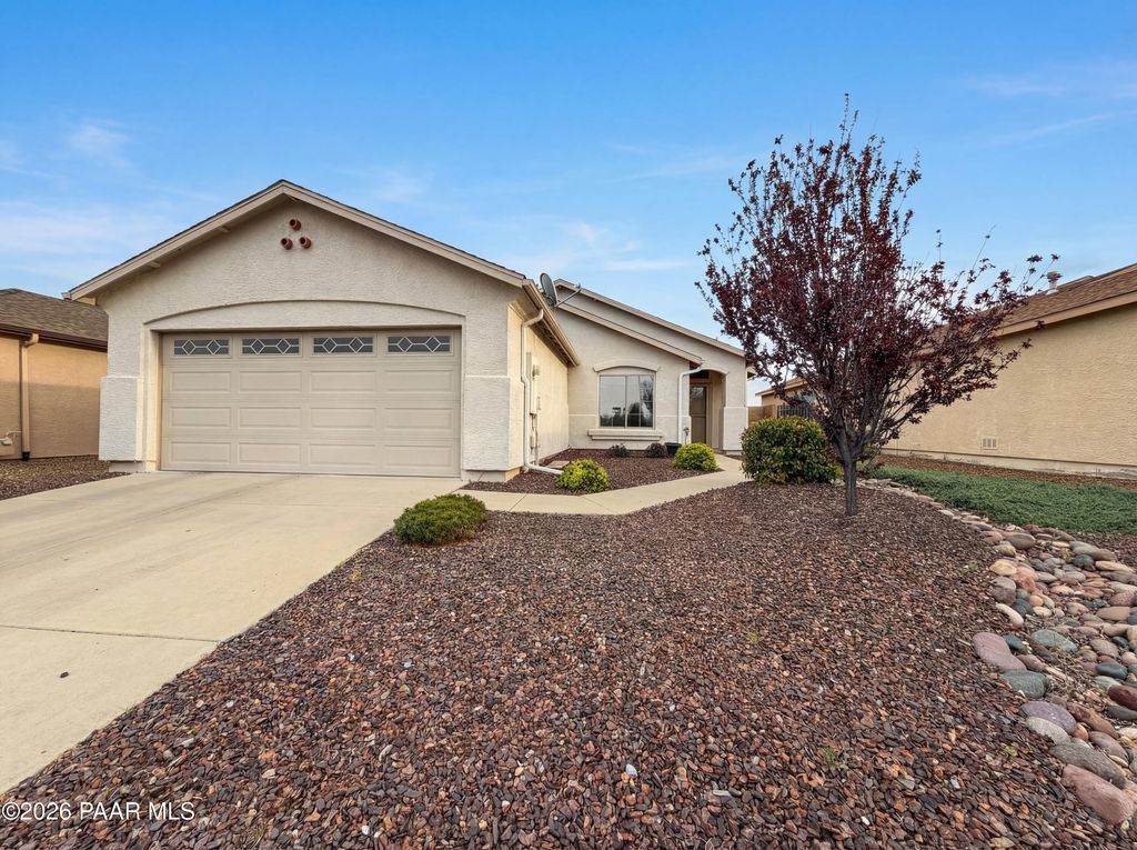 Photo of 7847 N Winding Trail, Prescott Valley, AZ 86315 (MLS # 1080836)