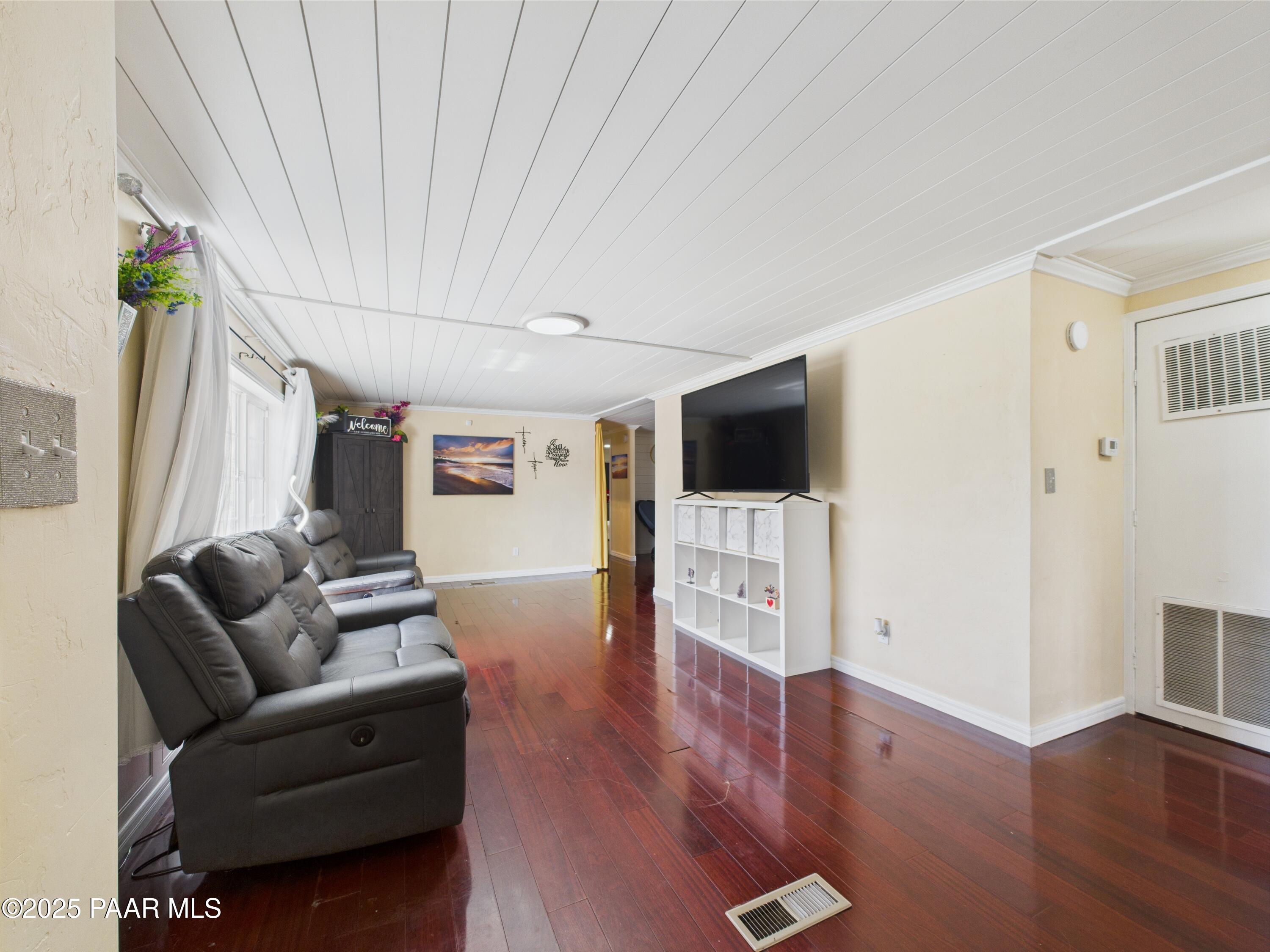 8790 E Totem Circle