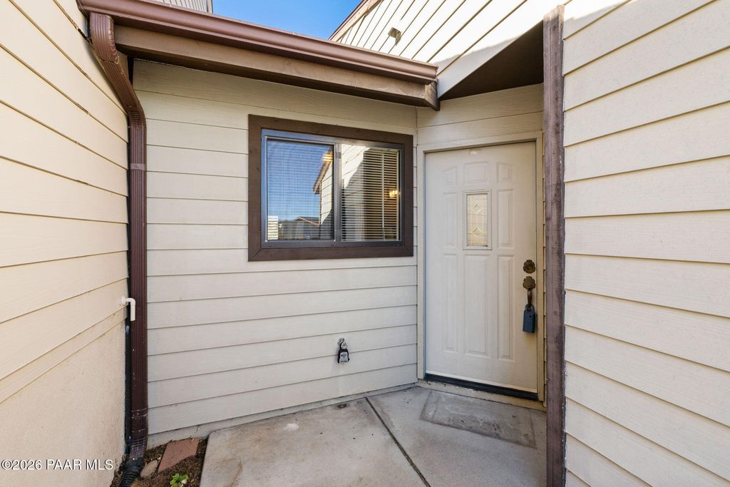 Photo of 554 Pineview Drive, Prescott, AZ 86301 (MLS # 1080675)