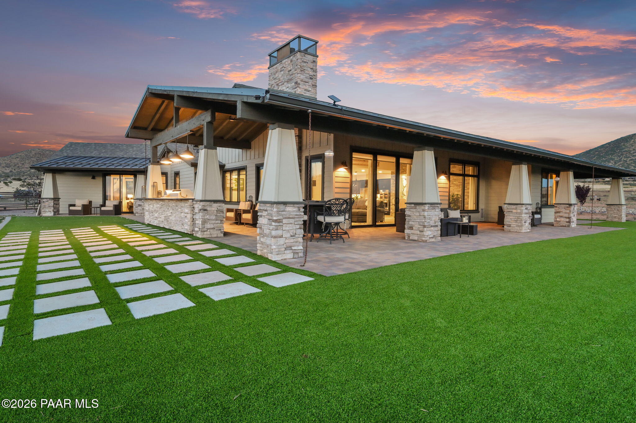 10575 E Desert Winds Way