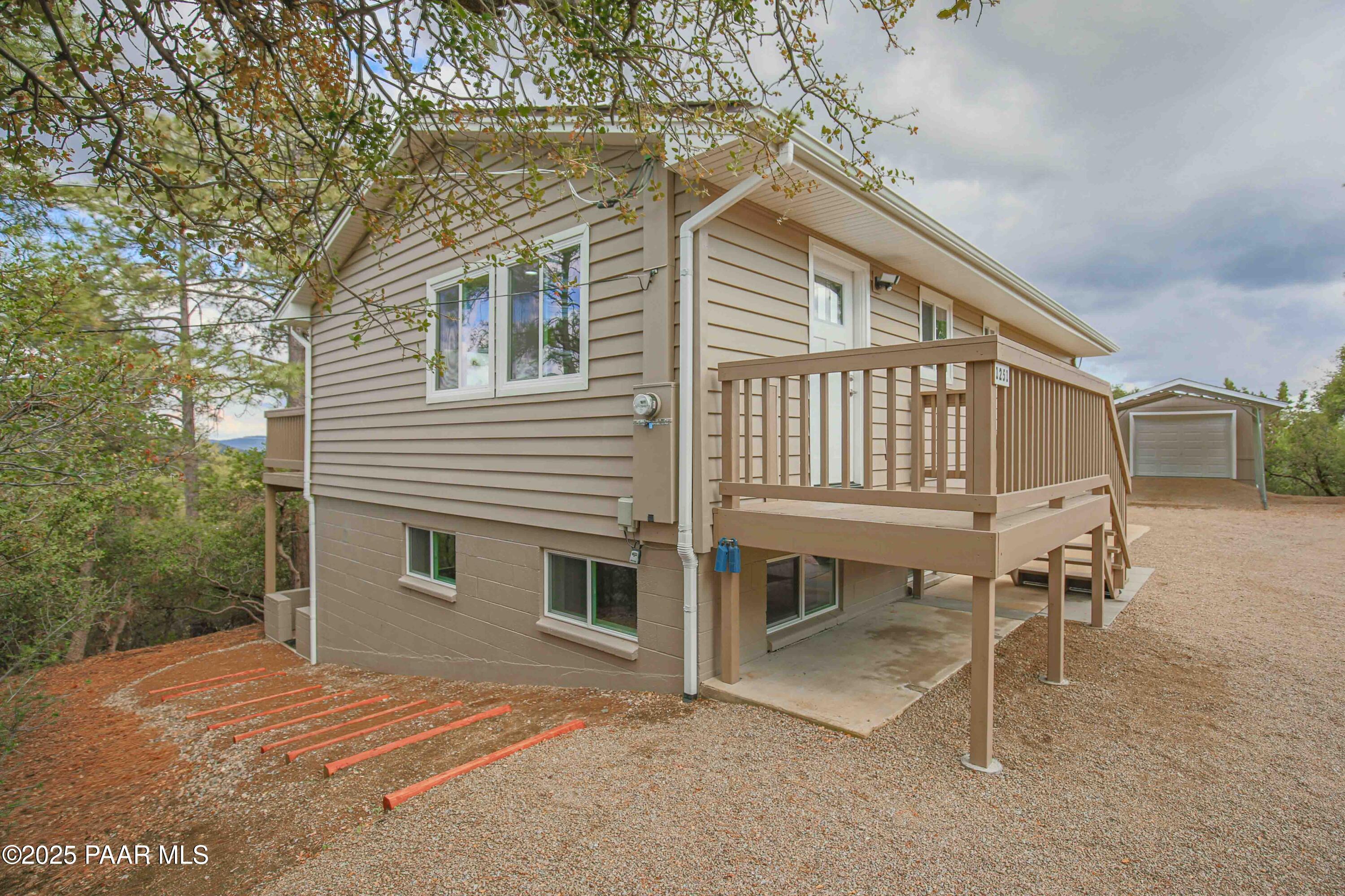 1251 Navajo Way