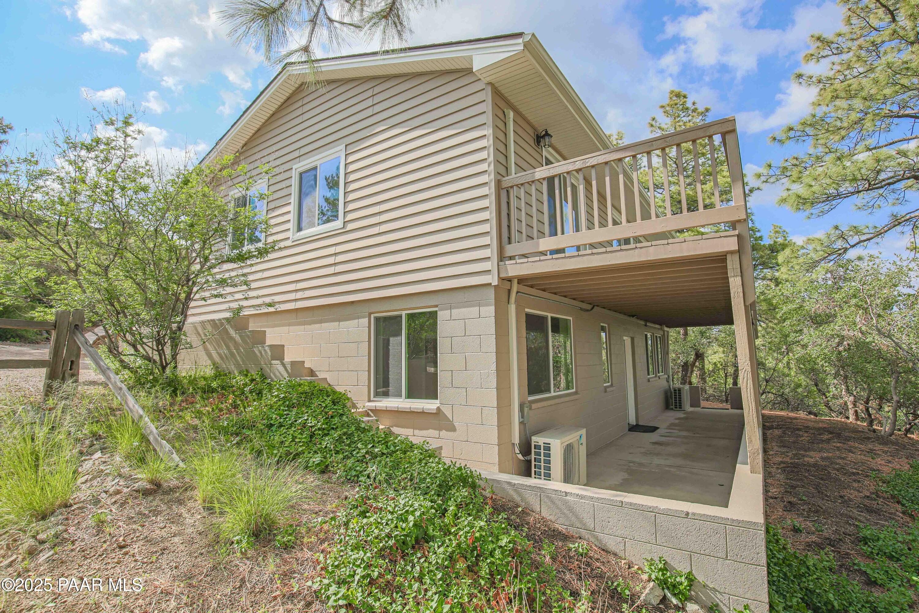1251 Navajo Way