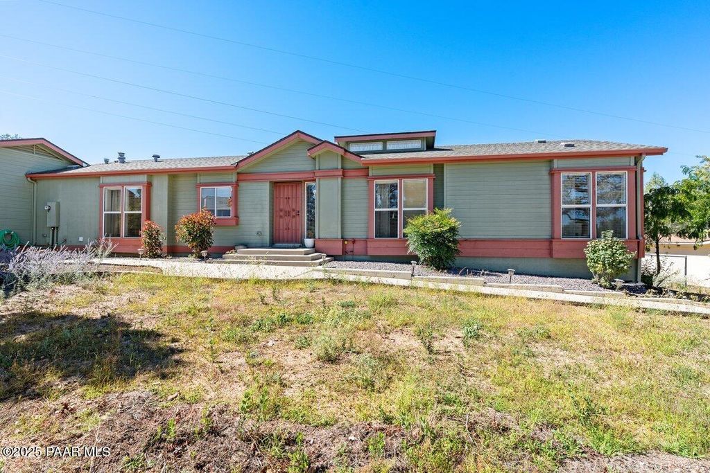 Photo of 7710 N Wildoaks Drive, Prescott, AZ 86305 (MLS # 1076951)