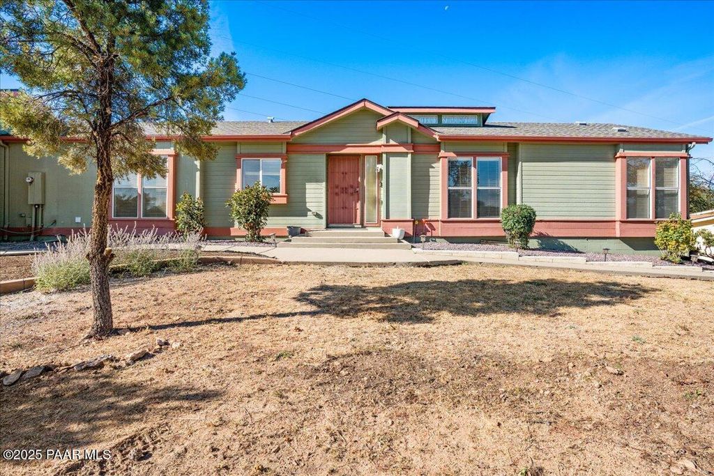 Photo of 7710 N Wildoaks Drive, Prescott, AZ 86305 (MLS # 1076951)