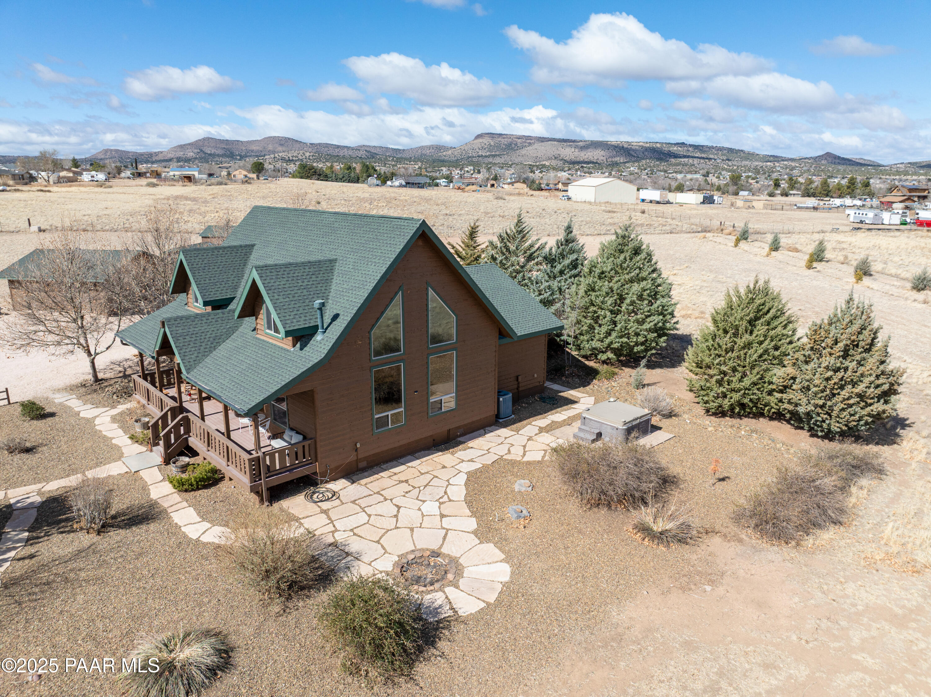 1740 W Bumblebee Road