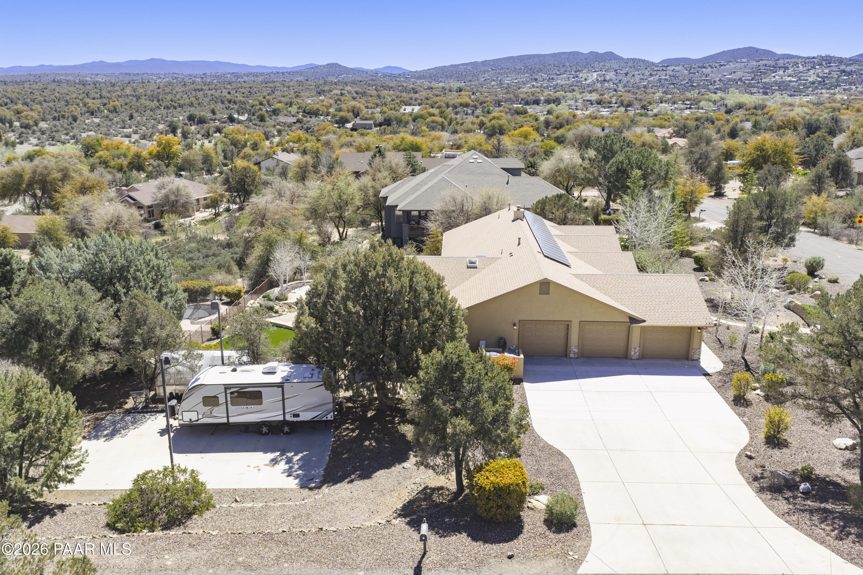 7945 N Shadyoaks Drive