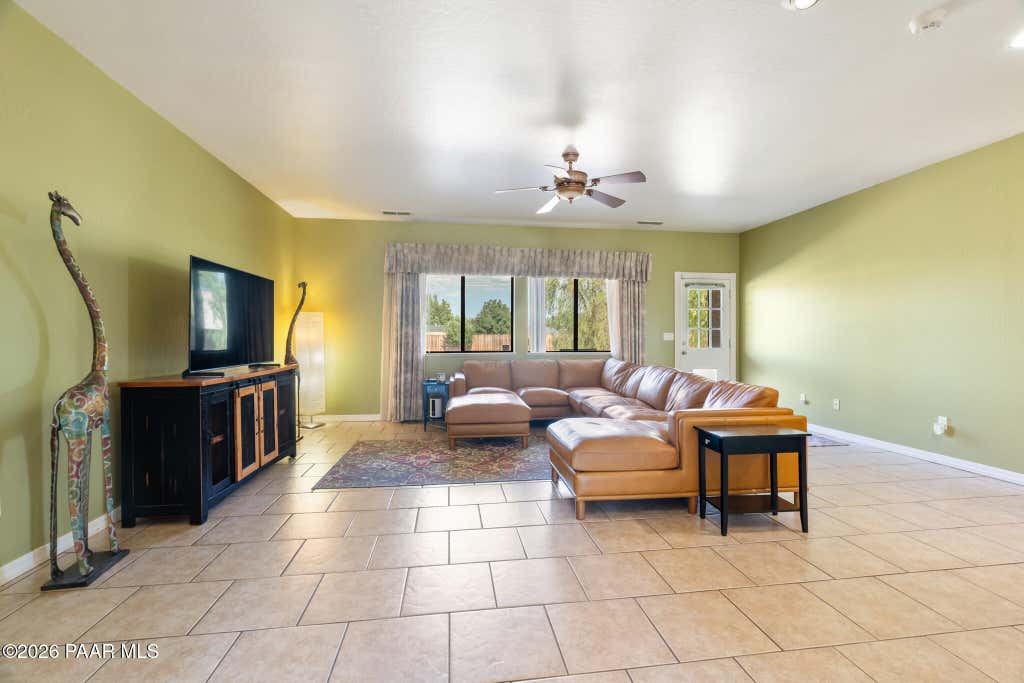 Photo of 2967 N Mountain View Drive, Prescott Valley, AZ 86314 (MLS # 1084163)