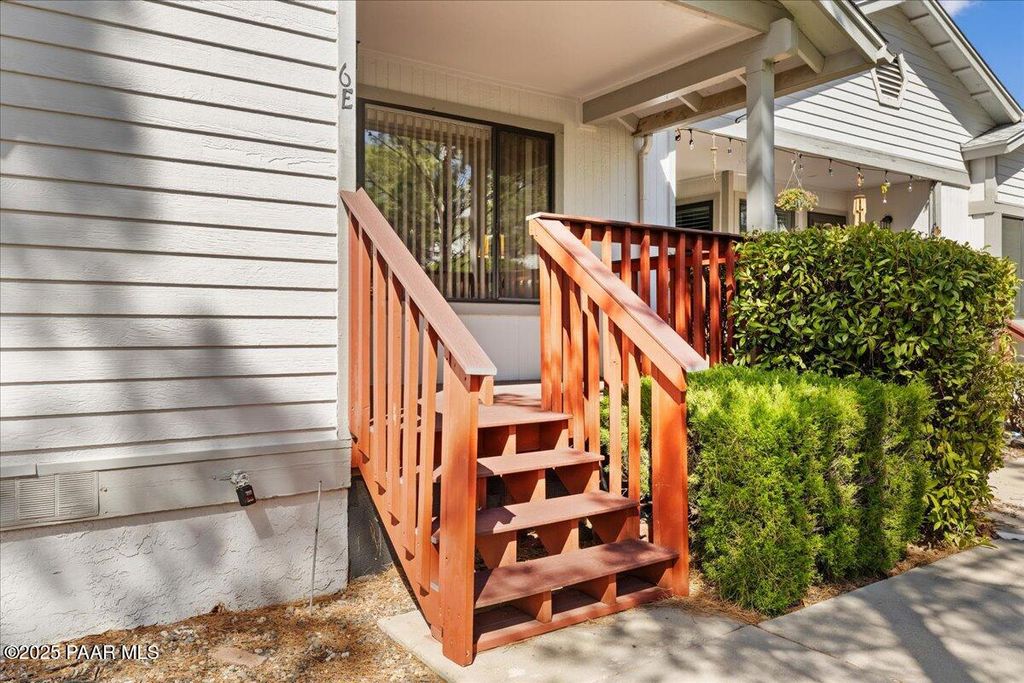 Photo of 3089 Peaks View Lane #6e, Prescott, AZ 86301 (MLS # 1076898)