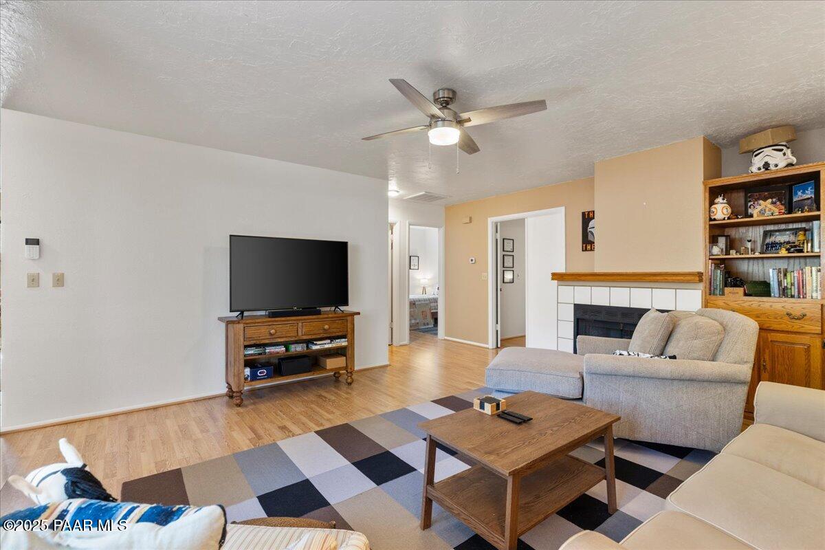 3089 Peaks View Lane 6e