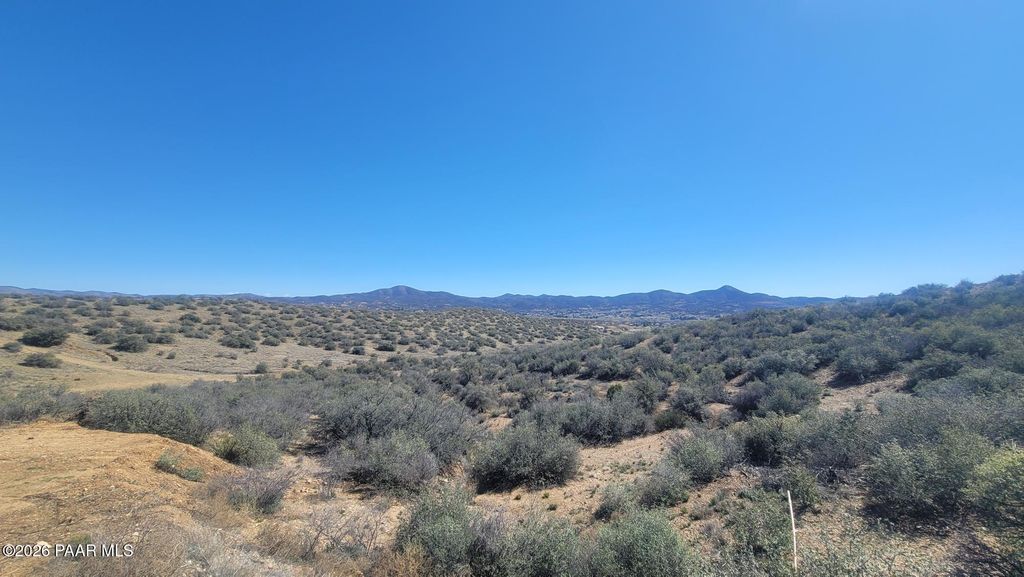 Photo of 81 E Orange Rock Road, Prescott Valley, AZ 86327 (MLS # 1080003)