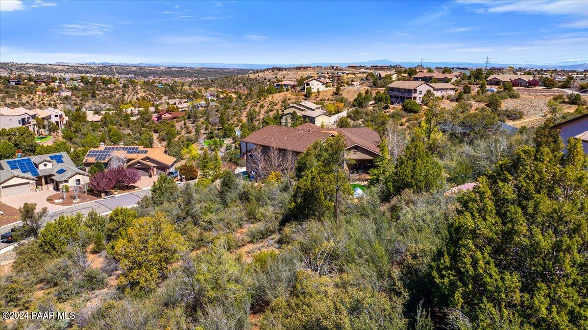 377 Trailwood Drive