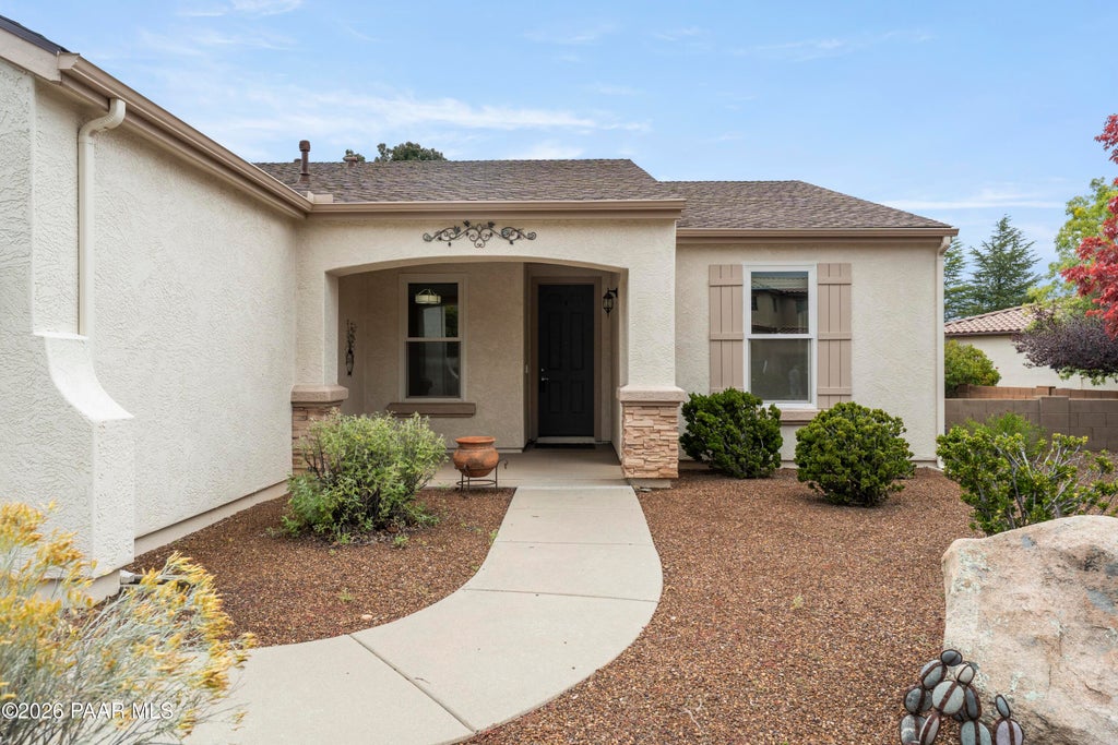 Photo of 7976 E Crooked Creek Trail, Prescott Valley, AZ 86314 (MLS # 1085934)