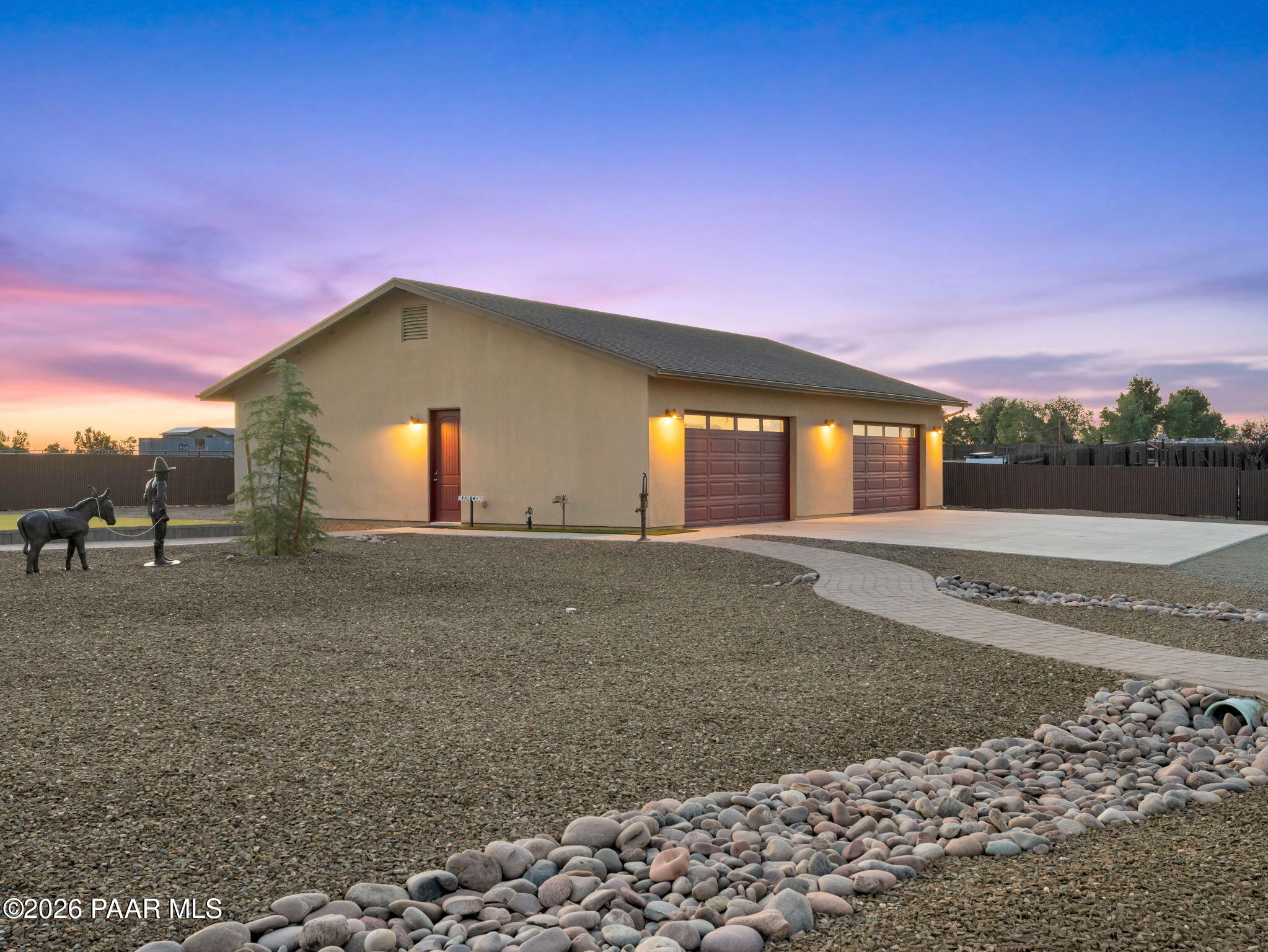 7330 E Alto Desierto Road
