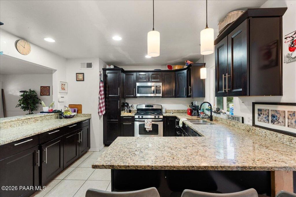 Photo of 725 Mingus Avenue, Prescott, AZ 86301 (MLS # 1083235)