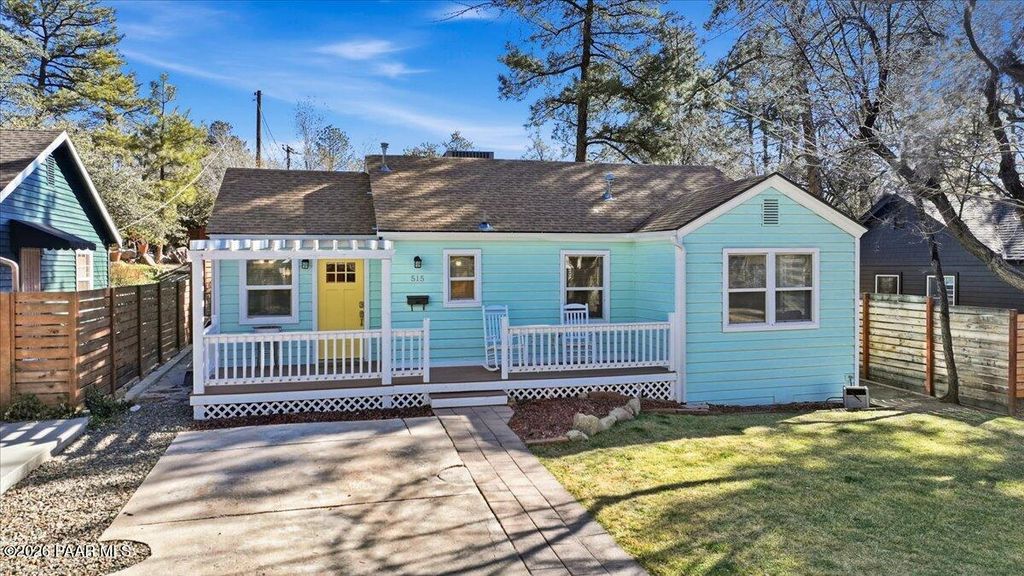 Photo of 515 Franklin Street, Prescott, AZ 86303 (MLS # 1079401)