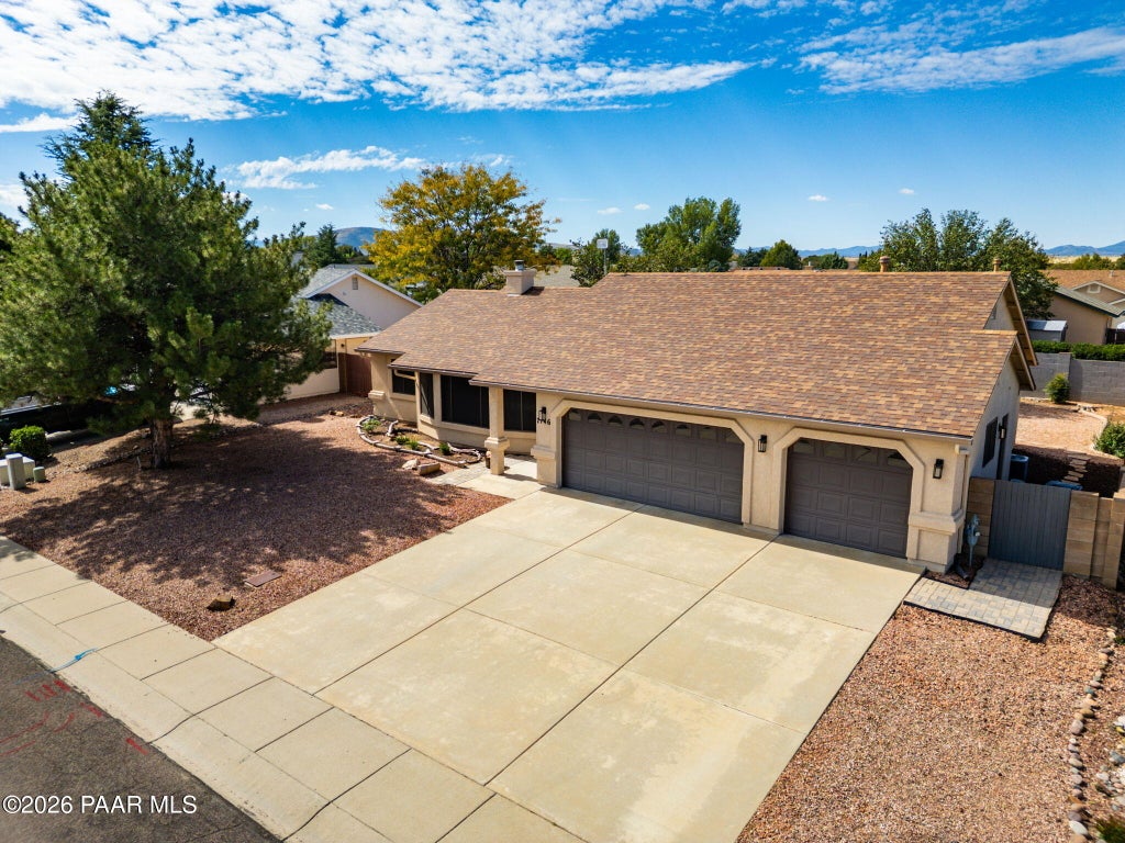 Photo of 7146 N Viewscape Drive, Prescott Valley, AZ 86315 (MLS # 1085600)
