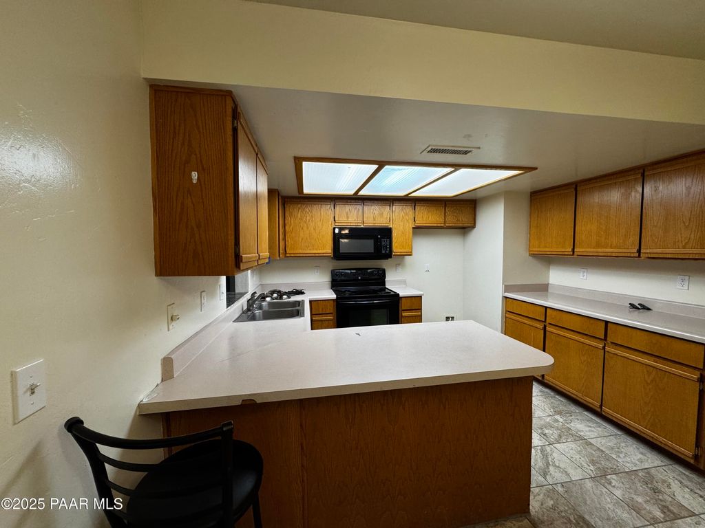 Photo of 7800 E Las Palmas Drive, Prescott Valley, AZ 86314 (MLS # 1078208)