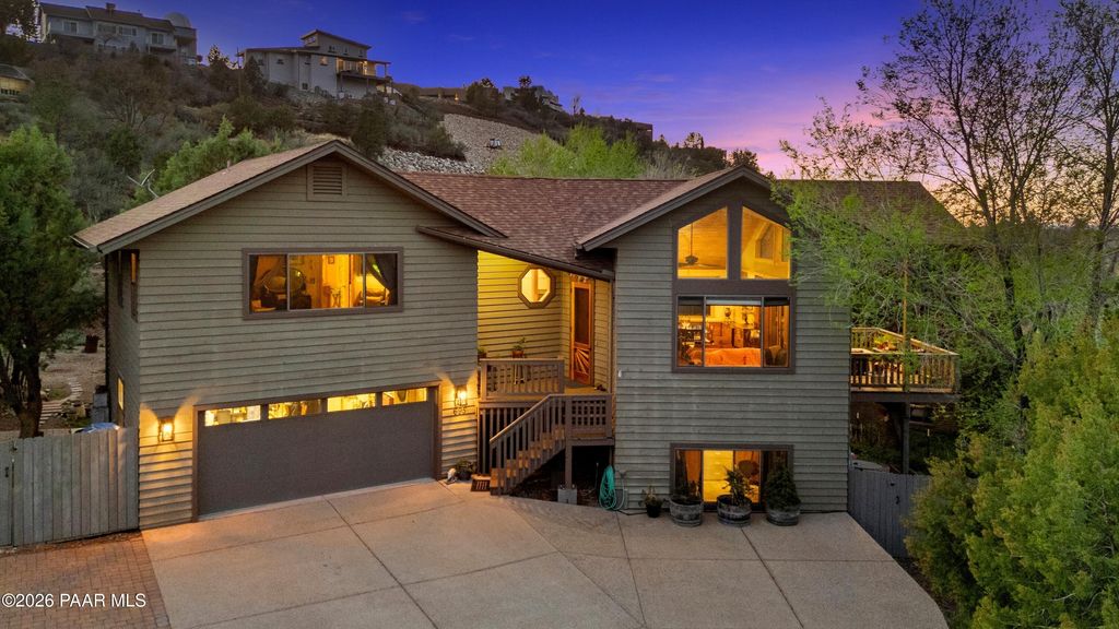 Photo of 695 E Robinson Drive, Prescott, AZ 86303 (MLS # 1080502)