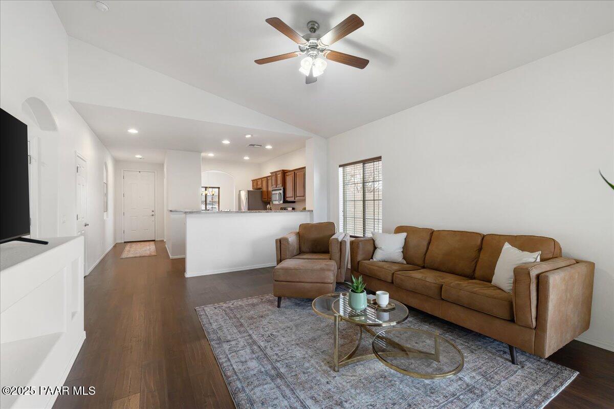1516 Stratford Place
