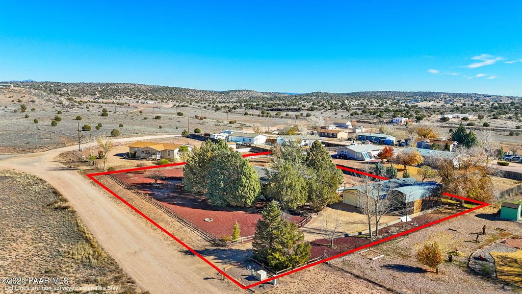 Photo of 24945 N San Francisco Street, Paulden, AZ 86334 (MLS # 1078445)