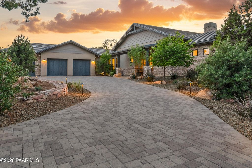 Photo of 14470 N Ok Drive, Prescott, AZ 86305 (MLS # 1081868)