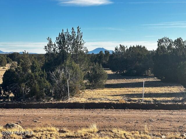 37916-D W Howling Coyote Road