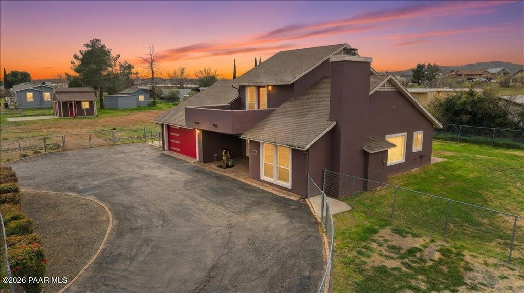 Photo of 15318 S Cordes Lakes Drive, Cordes Lakes, AZ 86333 (MLS # 1079590)