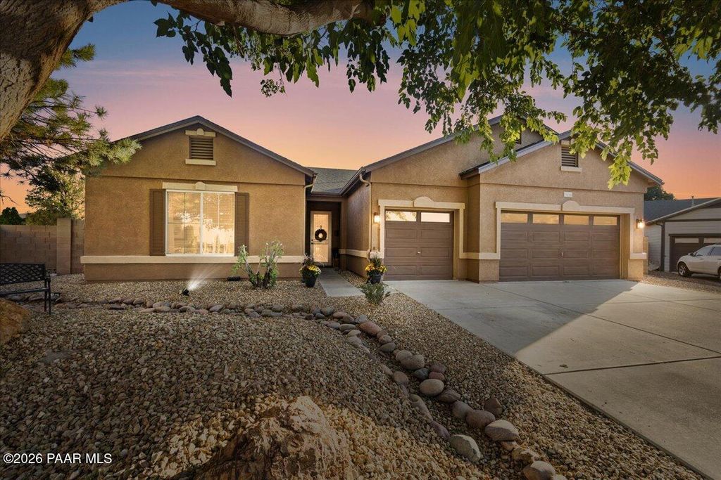 Photo of 7039 N Clear Sky Court, Prescott Valley, AZ 86315 (MLS # 1078978)