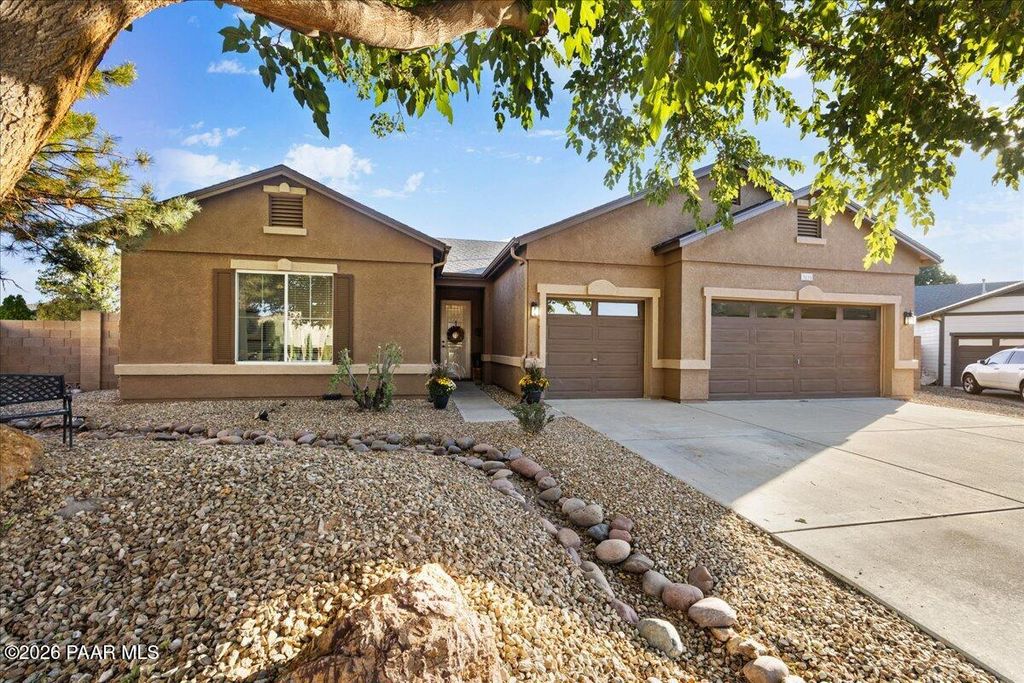 Photo of 7039 N Clear Sky Court, Prescott Valley, AZ 86315 (MLS # 1078978)